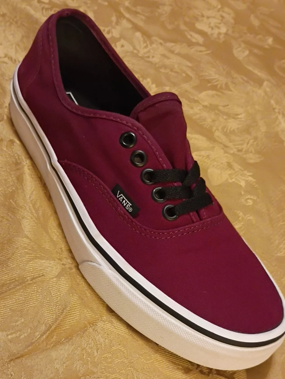VANS  Plum Canvas Low-Top Sneakers Men's 7.5 Women's 9.0
